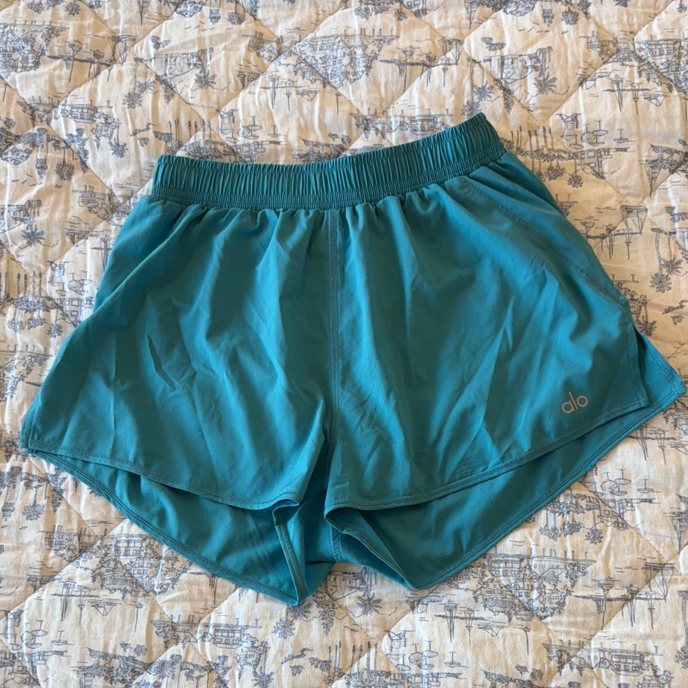 ALO Yoga Women's Teal Shorts